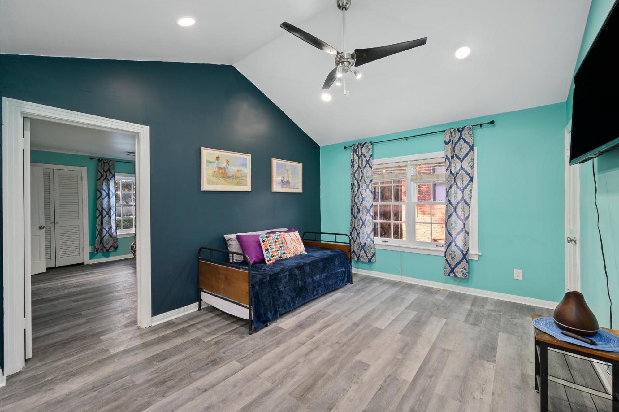 Comfortable 1br In With Free Park Apartment Houston